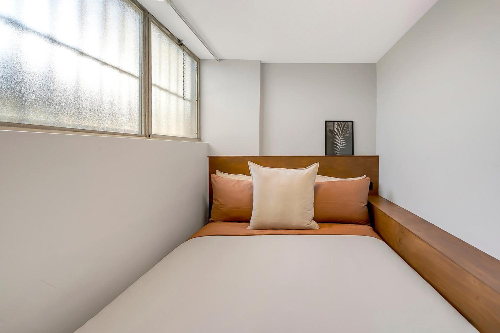 Aquarius - Luxe Inner Abode Apartment