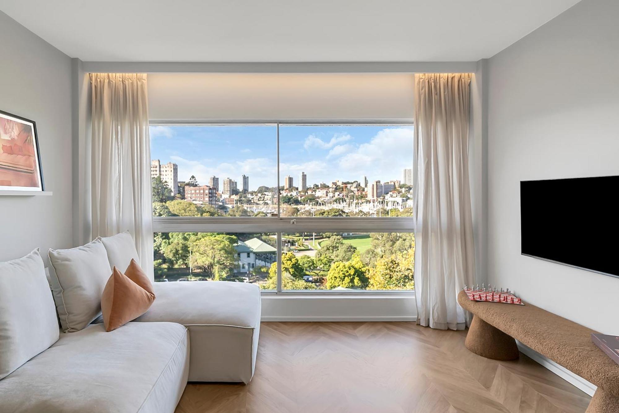 Aquarius - Luxe Inner Abode Sydney